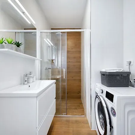 Vidalis, No 1 דירה