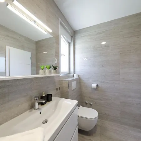 Apartment Vidalis, No 1 Kožino