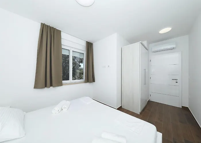 Vidalis, No 1 Apartman *