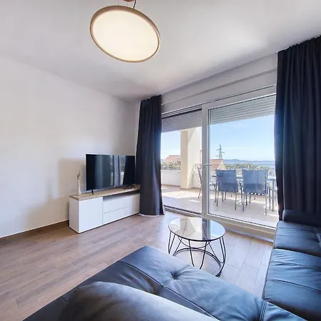 Apartment Vidalis, No 1 Kozino